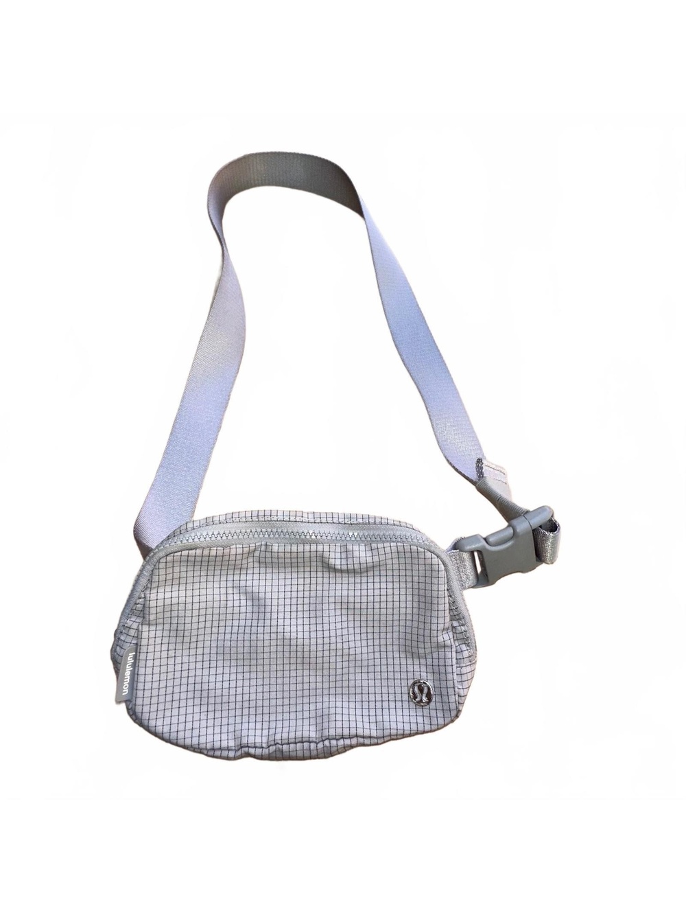 Lululemon Everywhere Belt Bag 1L (7.5”x2”x5”) Seal Grey
